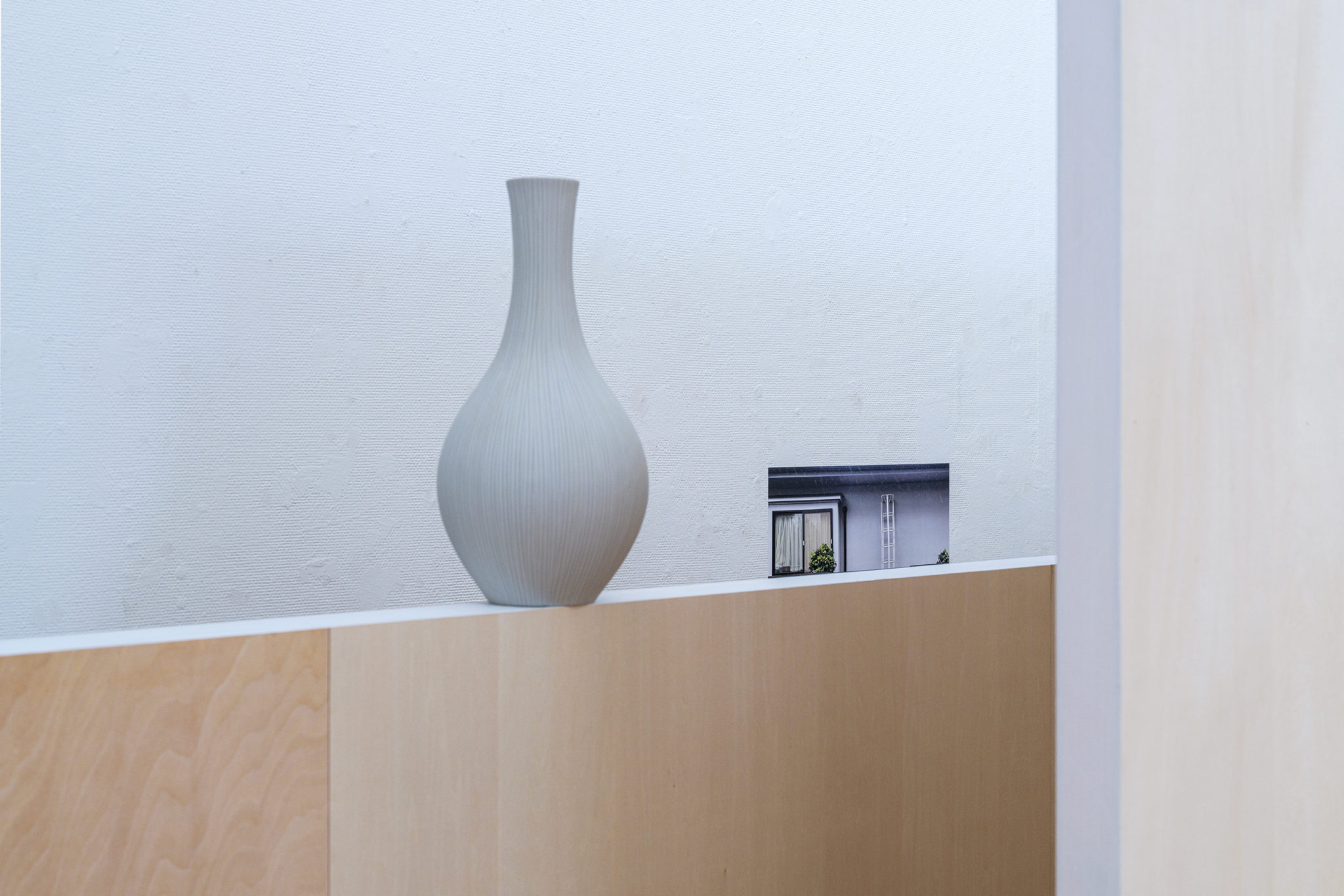 〈共に在ること〉を前提とした〈関係としての場所〉