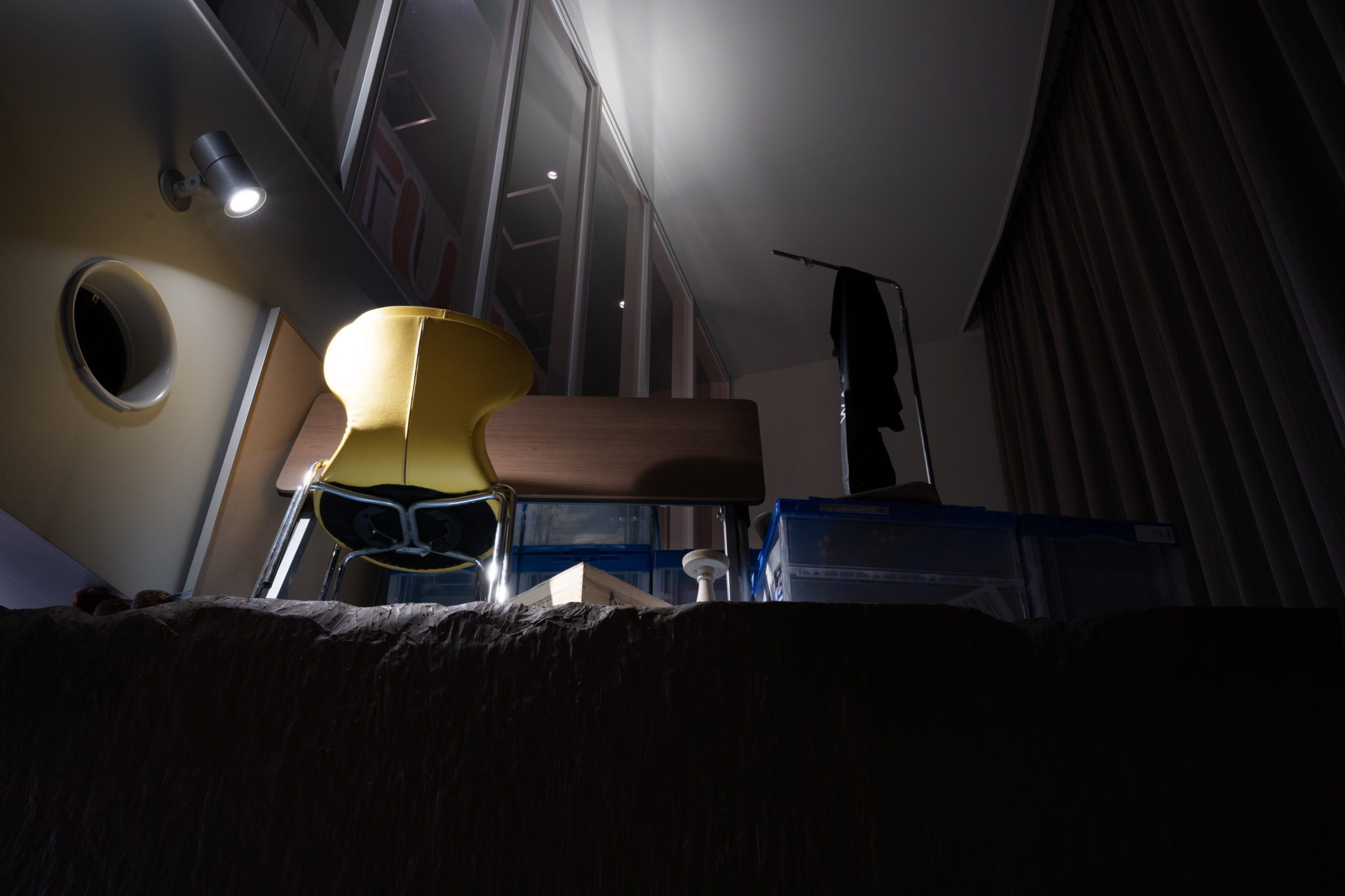 場所と存在 – 器の構造